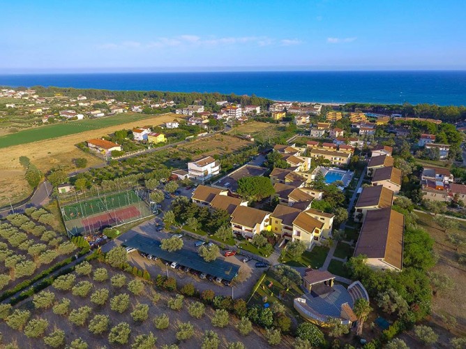 Apulia Residence Sellia Marina - Panoramica della Struttura