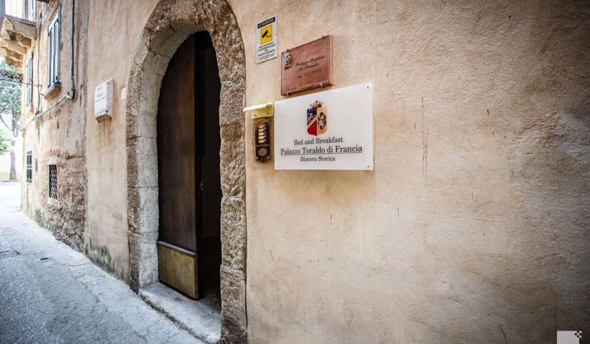 B&B Palazzo Toraldo di Francia - Immagine 10