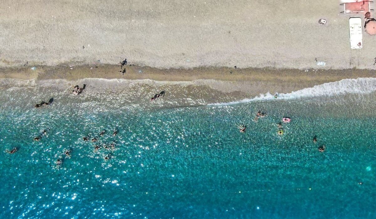 Club Esse Aquilia Beach Village - Vista della bellissia spiaggia di Marina di Badolato a soli 200 mteri dalla struttura