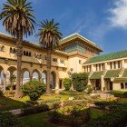 Dettagli dei giardini di Piazza Mohamed V a Casablanca in Marocco