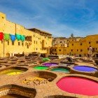 Concerie artigianali del cuoio nella Medina di Fes della vecchia capitale del Marocco