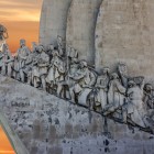 Dettagli del Monumento alla scoperta dedicato per il 500° anniversarico del grande Enrico il navigatore 