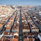 Vista aerea del quartiere di Baixa e dello Sky Line di Lisbona