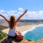 Vista dall'altro della Città di Nazarè in Portogallo