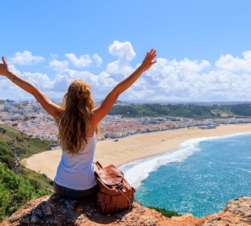 Vista dall'altro della Città di Nazarè in Portogallo