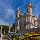 Il Santuario del Buon Gesù del Monte (Santuário do Bom Jesus do Monte) è un complesso sacro della città portoghese di Braga, che si erge in cima ad una monumentale scalinata barocca