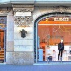 Hermes, marchio di lusso francese di fama mondiale in Paseo de Gracia a Barcellona